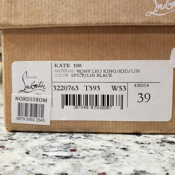 NEW Christian Louboutin Kate Genuine Calf Hair Leopard Pointed Toe Pump size 39 - Picture 12 of 12